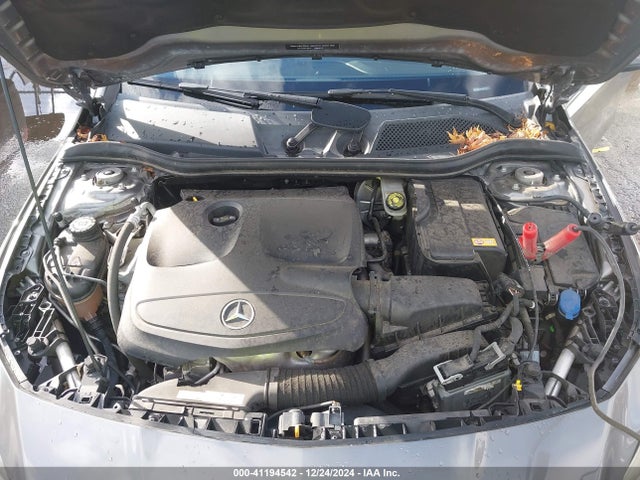 Mercedes-Benz CLA 250 2015 WDDSJ4EB9FN181754 Image 10