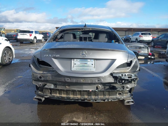 Mercedes-Benz CLA 250 2015 WDDSJ4EB9FN181754 Image 17
