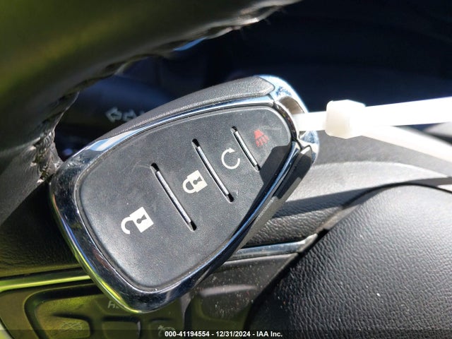 Chevrolet EQUINOX LT 2018 3GNAXUEU5JL171082 Image 11