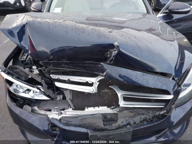 55SWF4JB1HU221215 Mercedes-Benz C 300 Luxury/sport