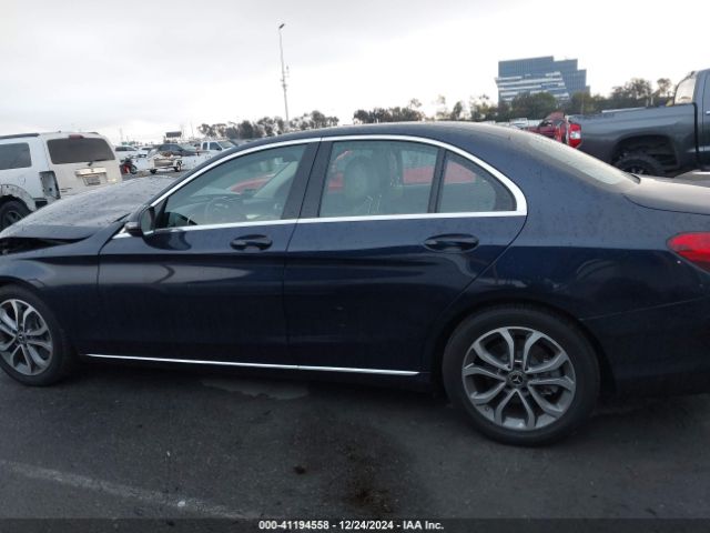 55SWF4JB1HU221215 Mercedes-Benz C 300 Luxury/sport