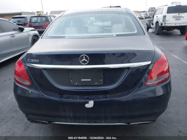 55SWF4JB1HU221215 Mercedes-Benz C 300 Luxury/sport