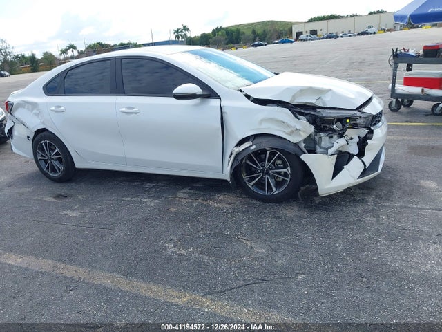 KIA Forte Lxs 2023 3KPF24AD9PE588558 Image 6