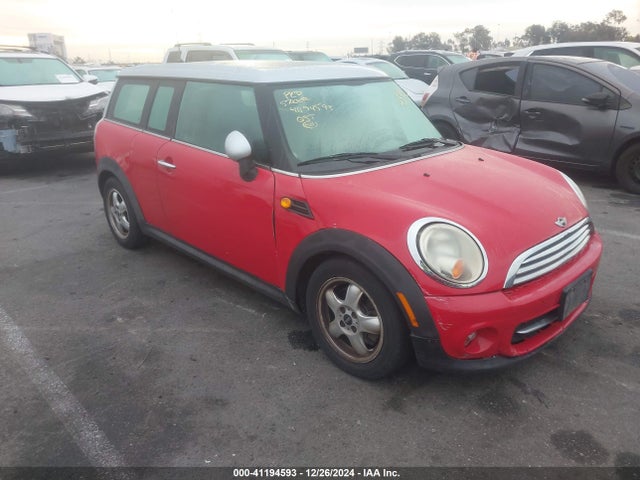 2011 MINI COOPER CLUBMAN WMWZF3C5XBT188488 Photo 0