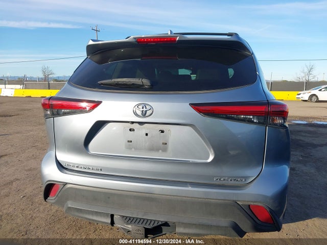 Toyota Highlander Xle 2021 5TDHZRBH9MS130331 Image 16