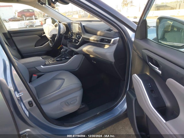 Toyota Highlander Xle 2021 5TDHZRBH9MS130331 Image 5