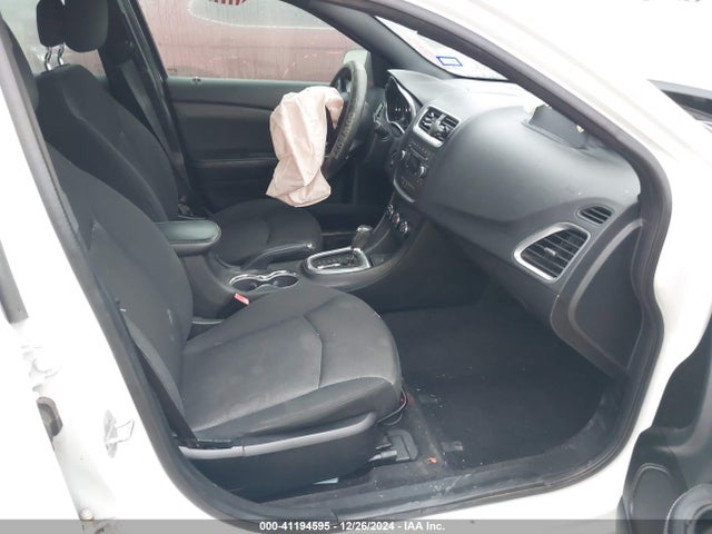 1C3CDZAB6EN130319 Dodge AVENGER SE
