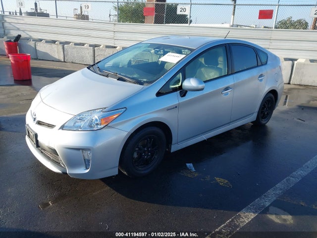 Toyota Prius Four 2015 JTDKN3DU4F1903599 Image 2