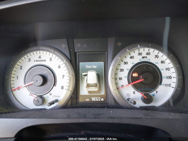 5TDXZ3DC5HS767636 Toyota Sienna Se 8 Passenger