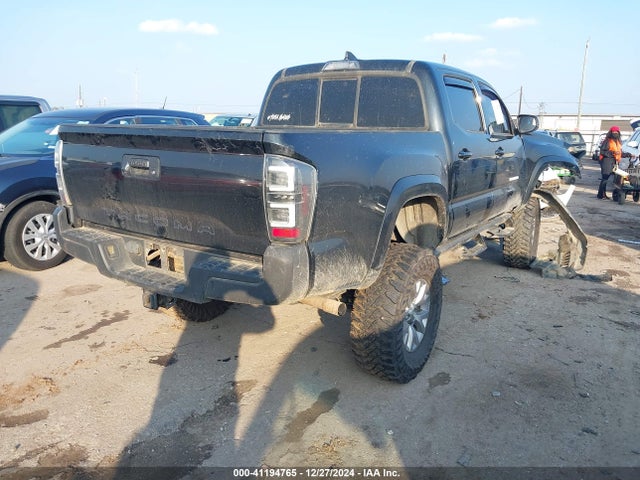 5TFAZ5CN6HX052590 Toyota Tacoma Sr5 V6