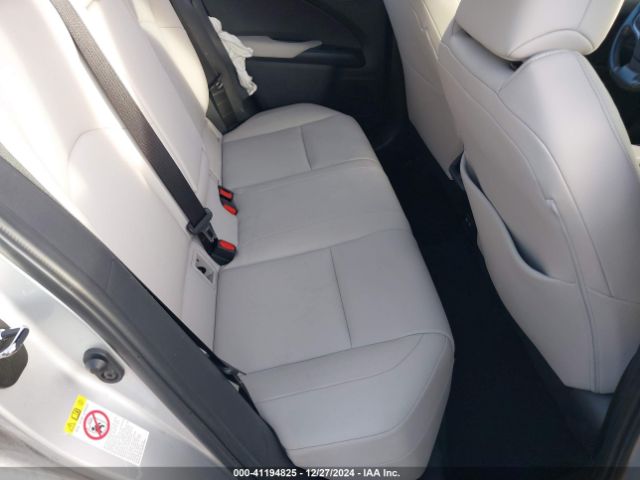 JTHY3JBH6K2001694 Lexus UX 200