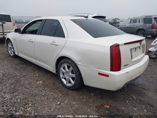 2005 CADILLAC STS 1G6DC67AX50182679 Photo 2