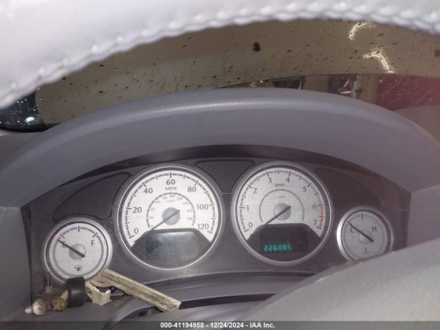 2010 CHRYSLER TOWN & COUNTRY 2A4RR5D10AR213125 Photo 6