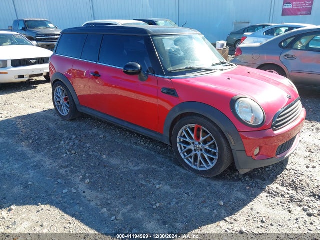 2012 MINI COOPER CLUBMAN WMWZF3C53CT267664 Photo 0