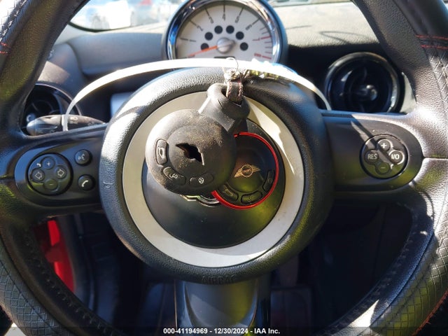 2012 MINI COOPER CLUBMAN WMWZF3C53CT267664 Photo 10