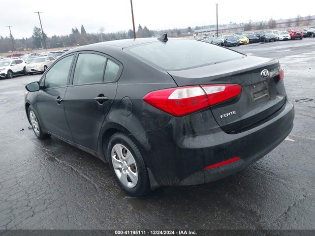 KNAFK4A6XG5602719 KIA FORTE LX