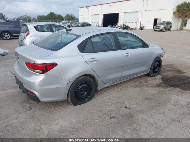 KIA RIO S 2019 3KPA24AB7KE239349 Image 4