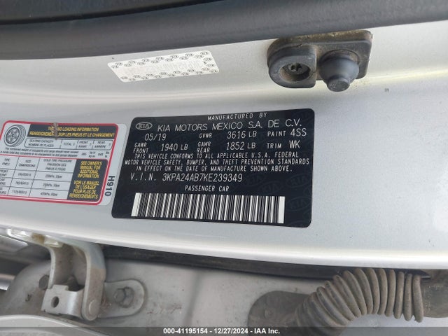 KIA RIO S 2019 3KPA24AB7KE239349 Image 9