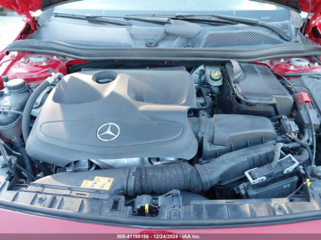 WDCTG4EB8HJ299098 Mercedes-Benz GLA 250