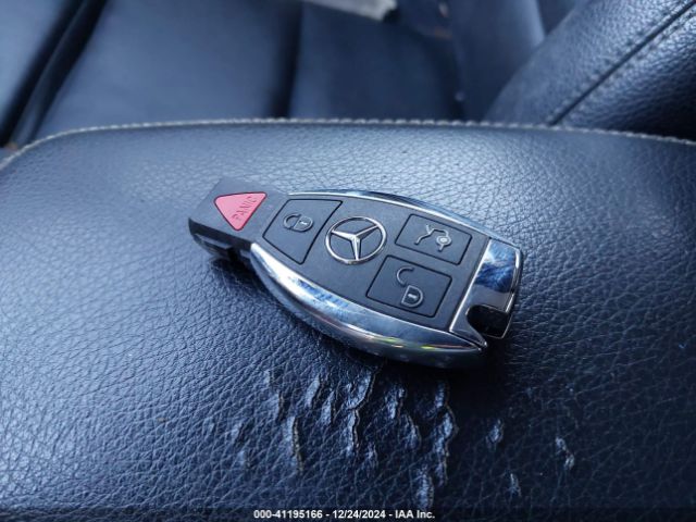 WDCTG4EB8HJ299098 Mercedes-Benz GLA 250