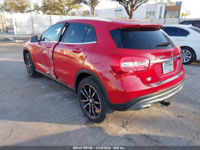 WDCTG4EB8HJ299098 Mercedes-Benz GLA 250