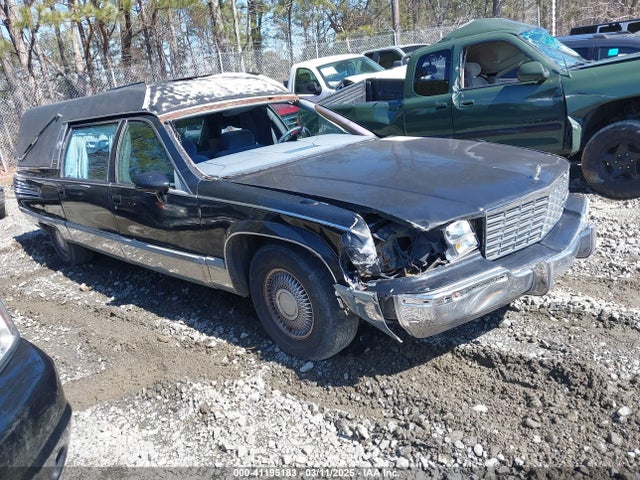 1994 CADILLAC COMMERCIAL CHASSIS 1GEFH90P4RR704769 Photo 0