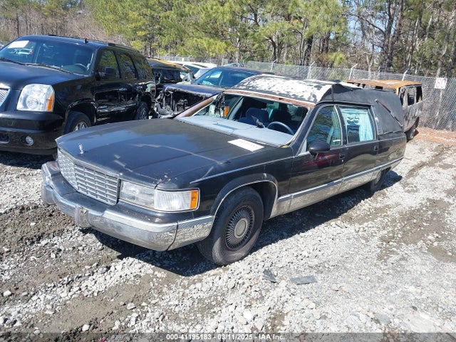 1994 CADILLAC COMMERCIAL CHASSIS 1GEFH90P4RR704769 Photo 1