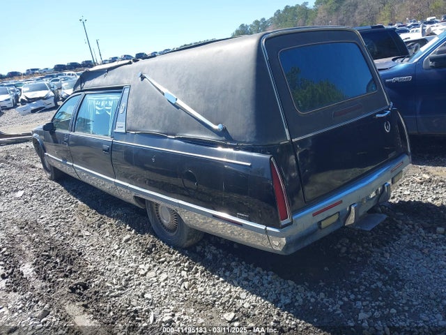 1994 CADILLAC COMMERCIAL CHASSIS 1GEFH90P4RR704769 Photo 2