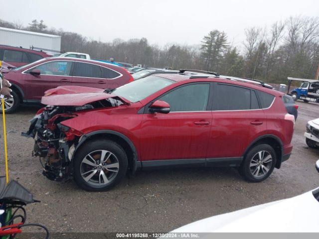 2T3RFREV7JW817767 Toyota Rav4 Adventure/xle