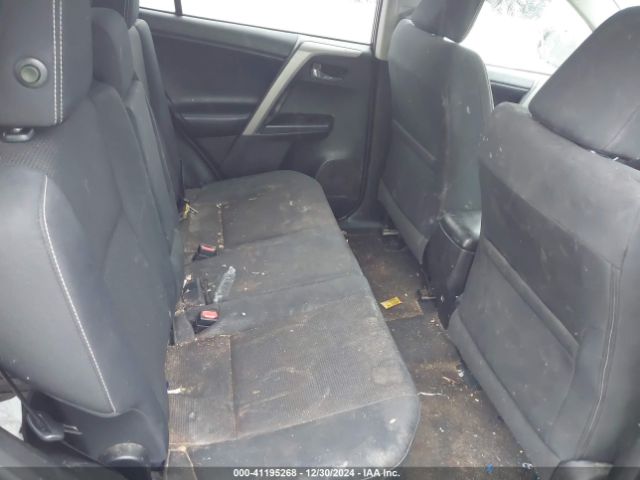 2T3RFREV7JW817767 Toyota Rav4 Adventure/xle