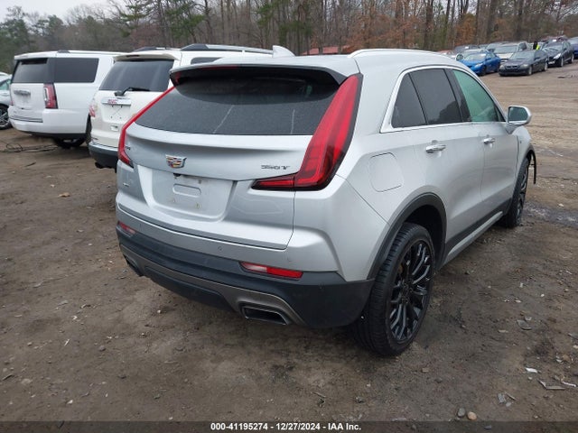 2020 CADILLAC XT4 1GYFZDR45LF027901 Photo 3