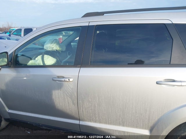 3C4PDDBG1ET128018 Dodge Journey Sxt