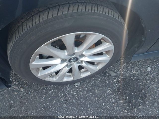4T1B11HK9JU509382 Toyota CAMRY LE