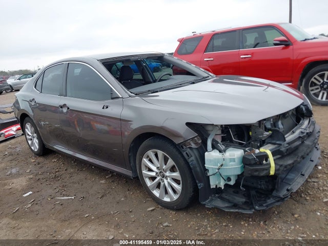 4T1B11HK7JU579088 Toyota CAMRY LE