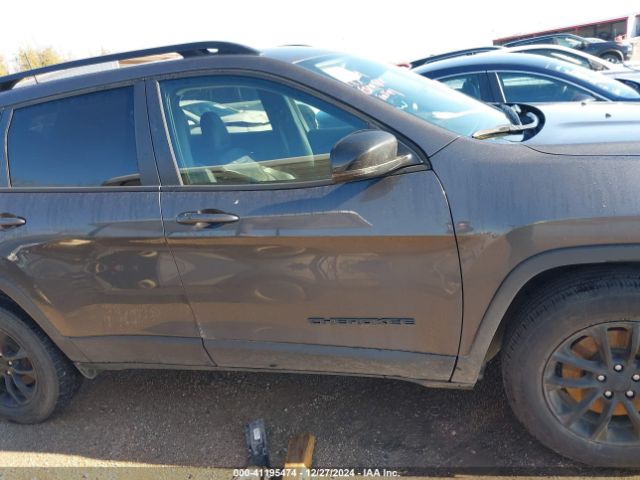 1C4PJMMB0PD115604 Jeep Cherokee Altitude Lux 4x4