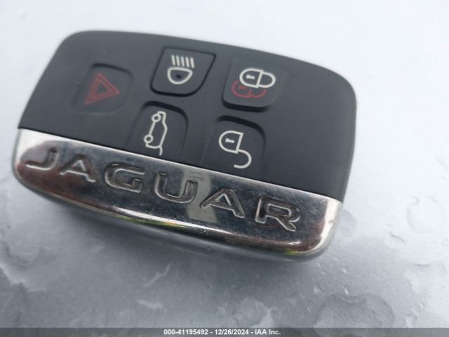 2020 JAGUAR F-PACE SADCK2GX6LA632820 Photo 10