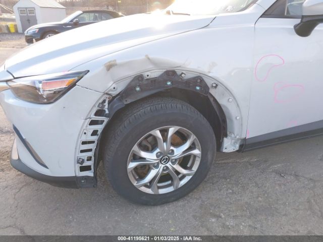 JM1DKFC79G0138217 Mazda Cx-3 Touring