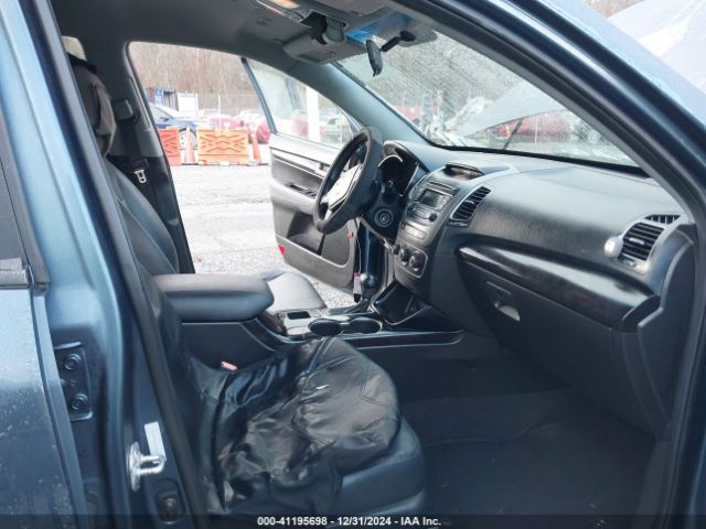5XYKT3A6XEG434576 KIA SORENTO LX