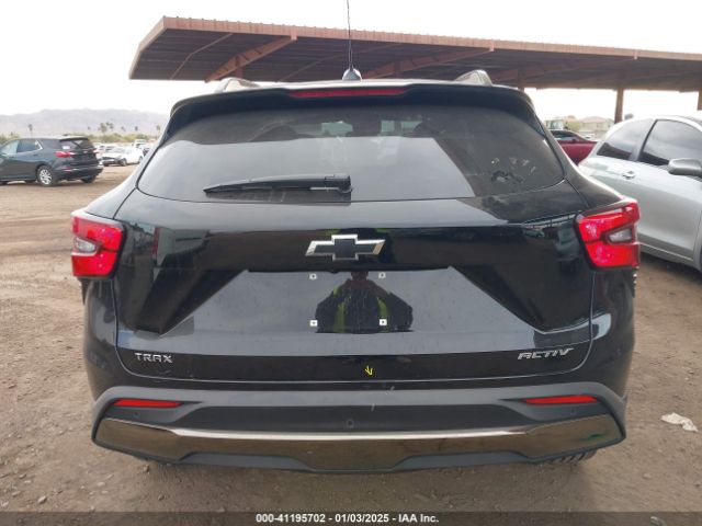 KL77LKEP4SC052706 Chevrolet Trax Fwd Activ