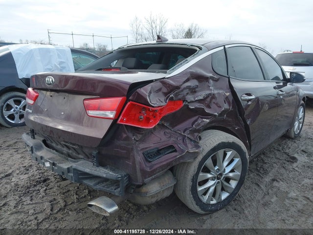 5XXGT4L36HG140647 KIA Optima Lx