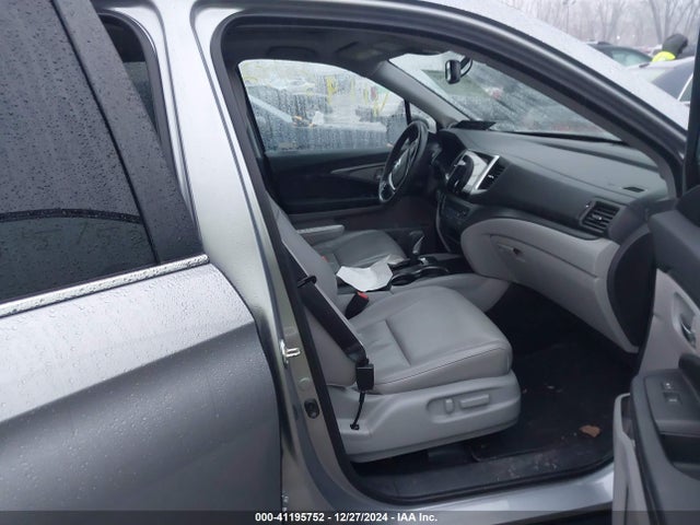 Honda Ridgeline Rtl-t 2019 5FPYK3F68KB029476 Image 5