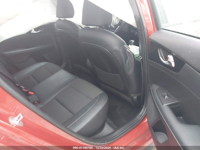 KIA Forte Gt-line 2021 3KPF34AD2ME414064 Image 8