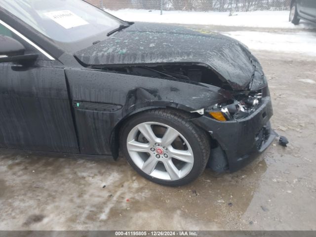 SAJAE4BG6HA951088 Jaguar Xe 25t Prestige