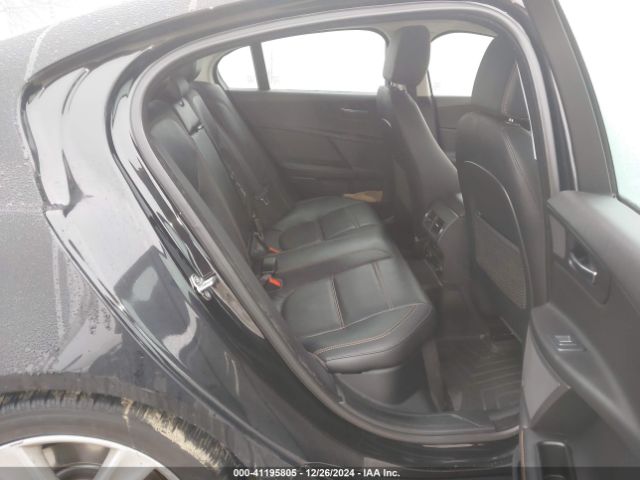 SAJAE4BG6HA951088 Jaguar Xe 25t Prestige