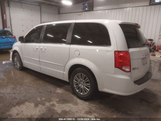 2C4RDGBG6FR659875 Dodge Grand Caravan Se Plus