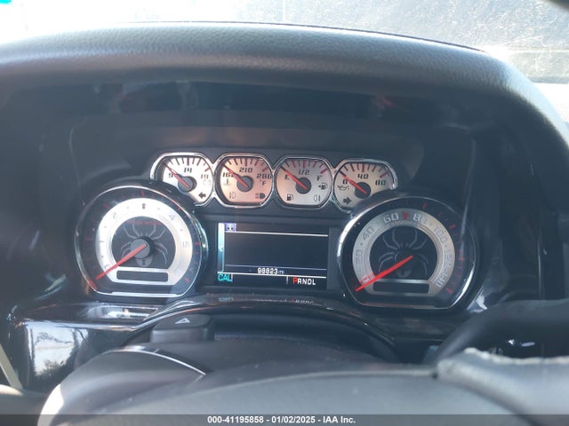 1GNSKCKC4JR245996 Chevrolet Tahoe Premier