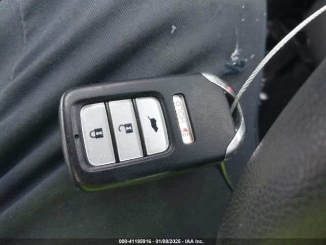 3HGGK5H82JM711229 Honda FIT EX