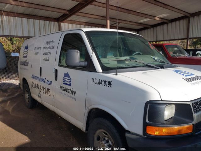 1GCWGFBA2E1122133 Chevrolet Express 2500 Work Van