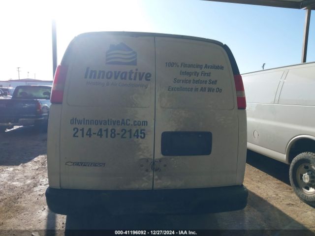 1GCWGFBA2E1122133 Chevrolet Express 2500 Work Van