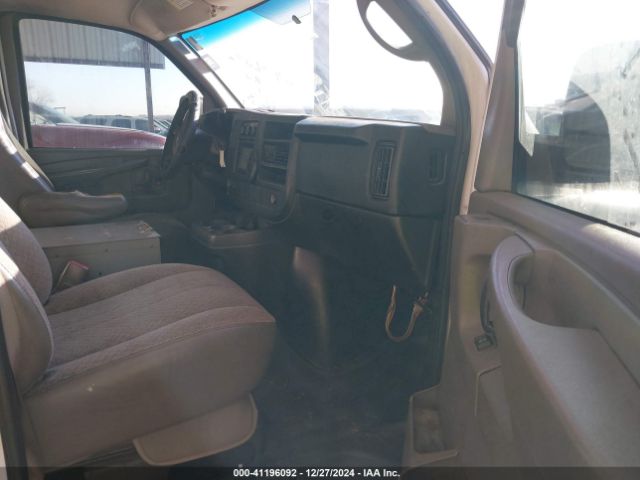 1GCWGFBA2E1122133 Chevrolet Express 2500 Work Van